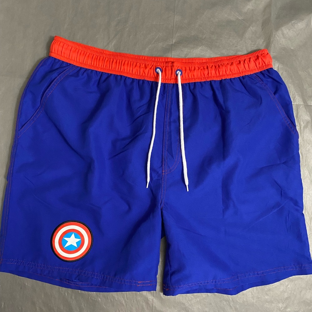 *Final Price Marvel Avengers Captain America Logo Swim Trunks Shorts Men L Liner